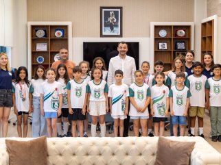 MANAVGAT’IN MİNİK YÜZÜCÜLERİNDEN BÜYÜK BAŞARI