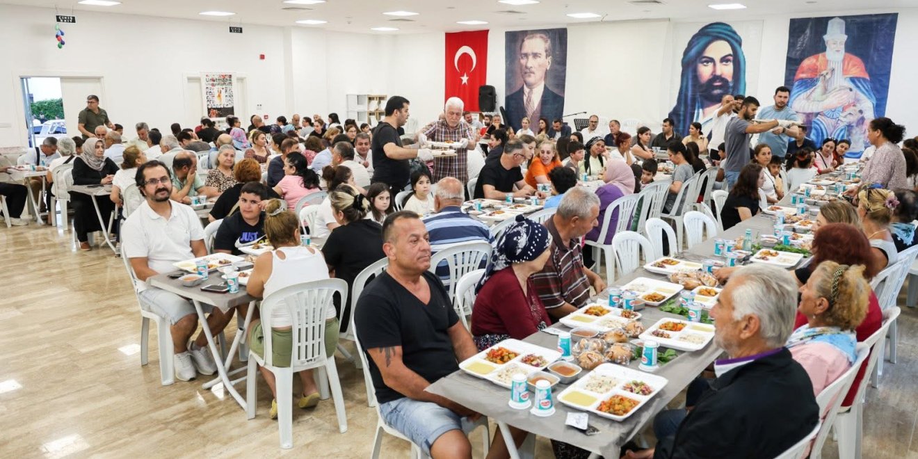 BAŞKAN VEKİLİ ÇİÇEK, MANAVGAT CEMEVİ’NDE DÜZENLENEN İFTAR PROGRAMINA KATILDI