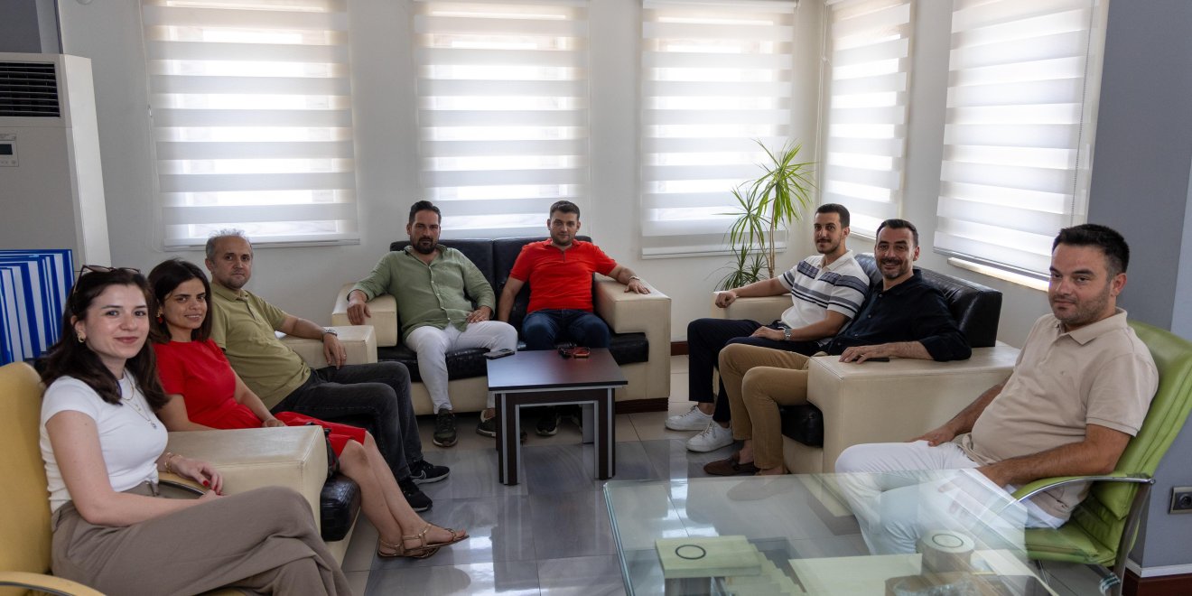 BAŞKAN VEKİLİ ÇİÇEK’TEN MİMARLAR ODASI MANAVGAT TEMSİLCİLİĞİ’NE ZİYARET