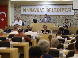 MANAVGAT’IN HİZMET GÜCÜNÜ ARTIRACAK MADDEYE AK PARTİ MECLİS ÜYELERİNDEN RET