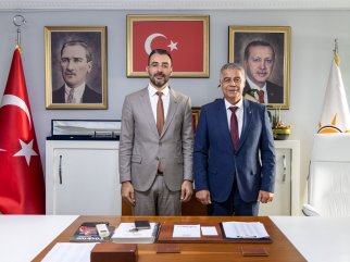 BAŞKAN VEKİLİ MEHMET ÇİÇEK’TEN SİYASİ PARTİ İLÇE BAŞKANLIKLARINA ZİYARET