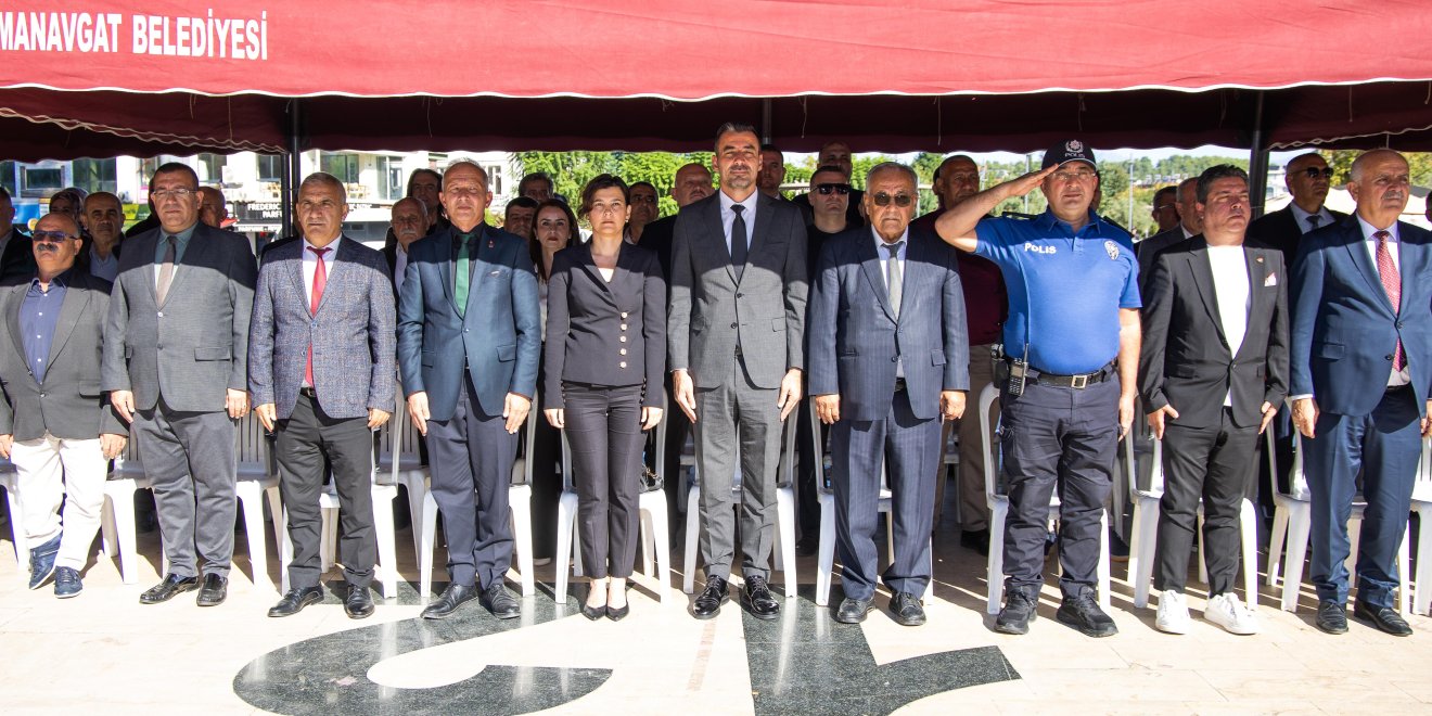 BAŞKAN VEKİLİ ÇİÇEK MUHTARLAR GÜNÜ TÖRENİNE KATILDI