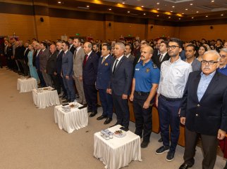 BAŞKAN VEKİLİ ÇİÇEK, ERSİN TATAR’IN “KIBRIS TÜRKÜNÜN MİLLİ MÜCADELESİ” ADLI KONFERANSINA KATILDI