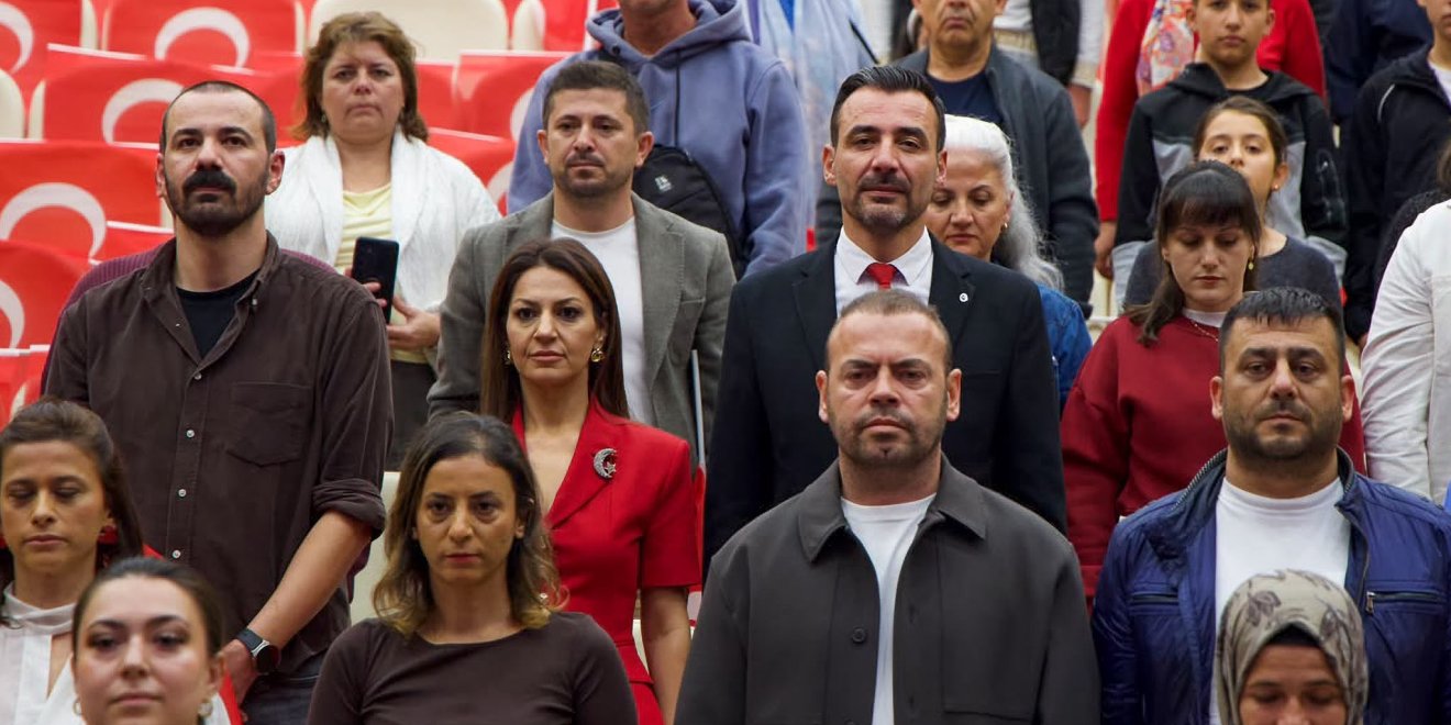 MANAVGAT’TA CUMHURİYET COŞKUSU CÜMBÜŞ CEMAAT KONSERİYLE TAÇLANDI