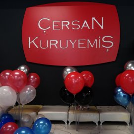 Çersan Kuruyemiş Raflar