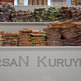 Çersan Kuruyemiş Raflar