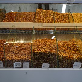 Çersan Kuruyemiş Raflar