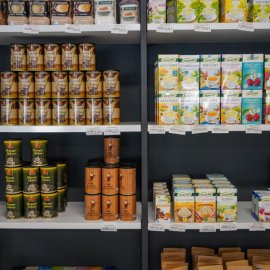 Çersan Kuruyemiş Raflar