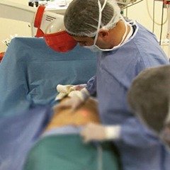 Bölgesel fazlalıklarınızdan kurtulmayı kafaya koyduysanız etkin ve güvenli bir tedavi olan navigasyonlu lazer liposuction uygulaması için sizi de kliniğimize bekliyoruz...