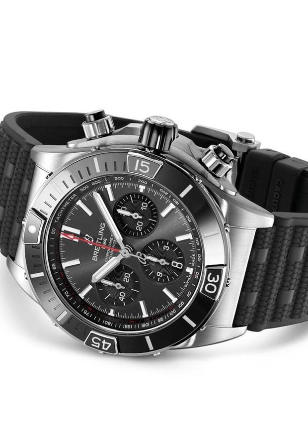 breitling-chronomat-super-b01-44-bouti-0-b1f4