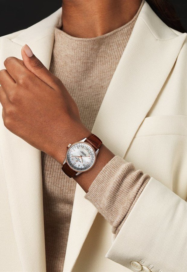 breitling-navitimer-automatic-35-b05e23