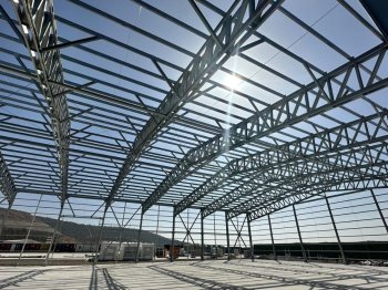 What are the Usage Features of Steel Warehouses?