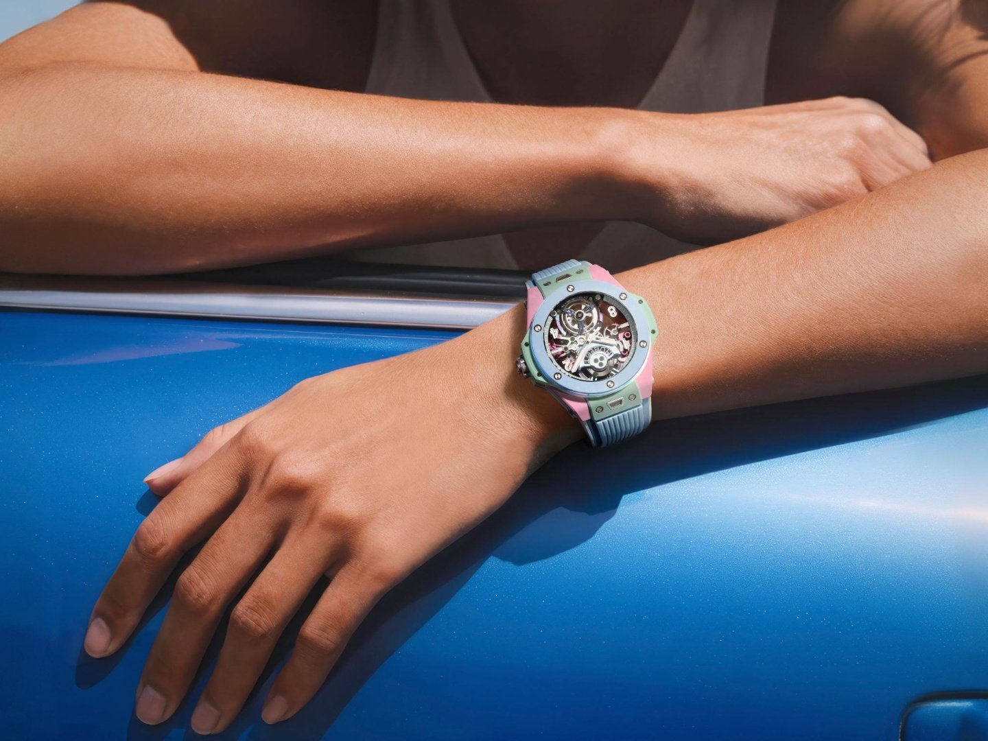 Summer-2026--Big-Bang-Summer-Multi-Colored-Ceramic-44-Mm-Sl-Hori