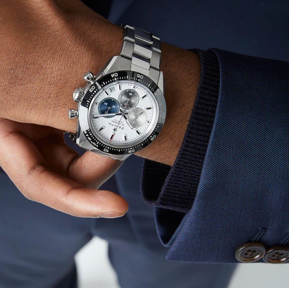 Zenith-chronomaster-sport-02