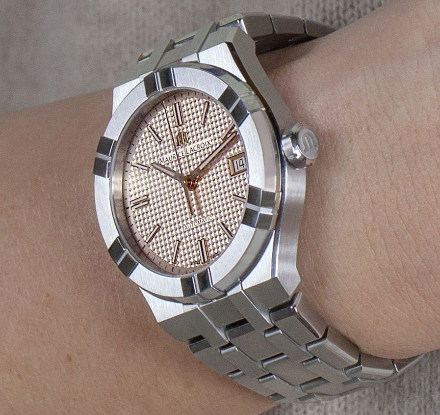 Mauricela-Croix-saat-1