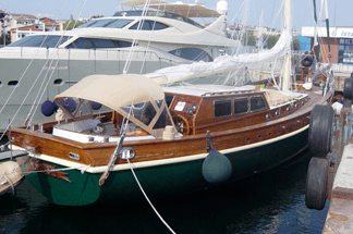 Efesi Standard Plus Yacht