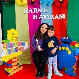 Pembe Mavi Düşler Anaokulu Gündüz Bakım evi Kreş