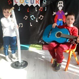 Pembe Mavi Düşler Anaokulu Gündüz Bakım evi Kreş