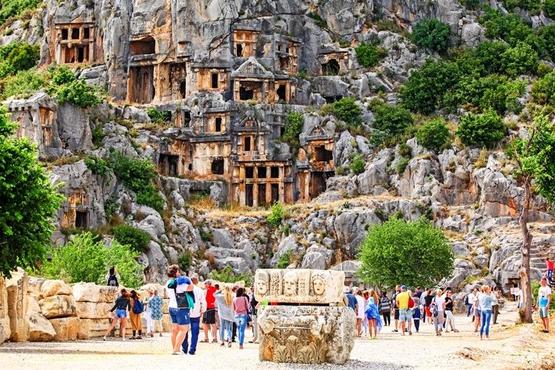 Мира (город)