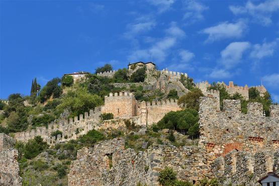 قلعة ألانيا