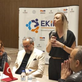 21d73169-5a9f-4ef6-be6b-c13dfe108d92