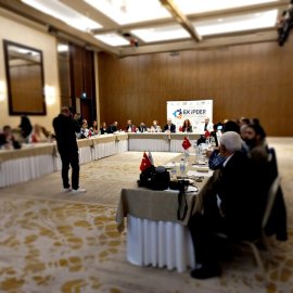 43588c5c-d3d6-43e8-961a-694387318ceb