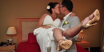 Choose Your Bridal Shoes According to Wedding Dress Trends