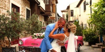 Classic Bridal Car Photographs Decorated in Antalya, Turkey