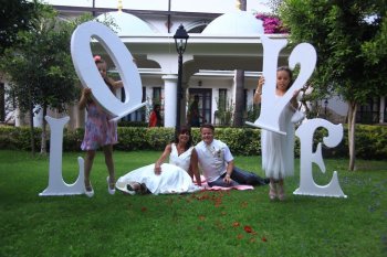 Laurainne & Kevin British Wedding