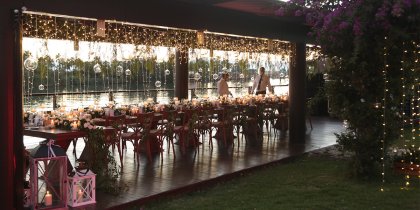 How to Add Rustic Elegance to Your Wedding Look