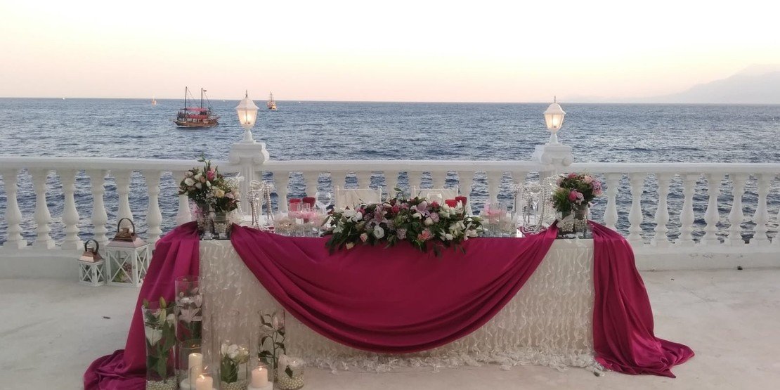 Poolside Weddings in Antalya Turkey - Hotel Wedding Planner
