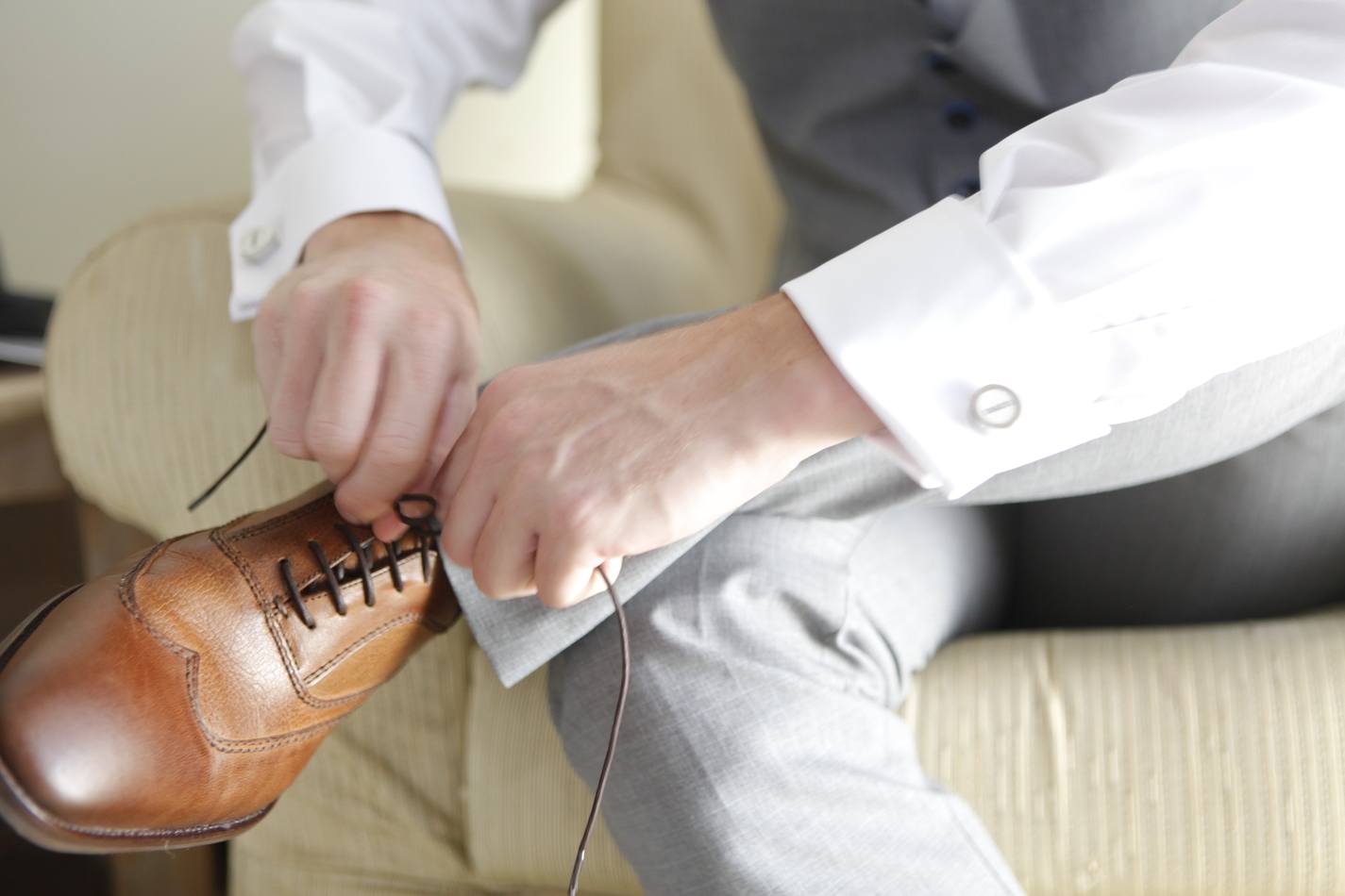 grooms shoe security