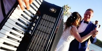 Share your wedding dreams with us