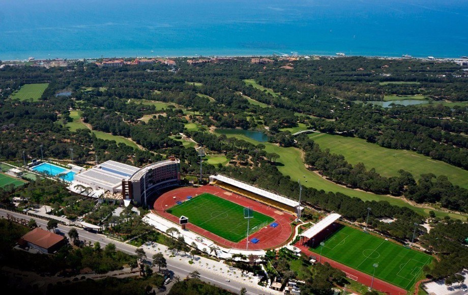 футбольный тренировочный лагерь в Анталии