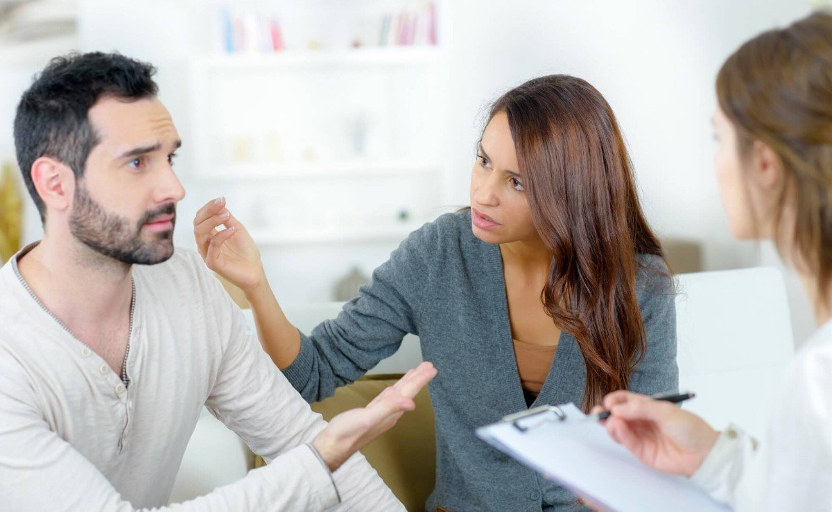 evlilikte-iletisim-sorunlarinin-cozumu-nedir