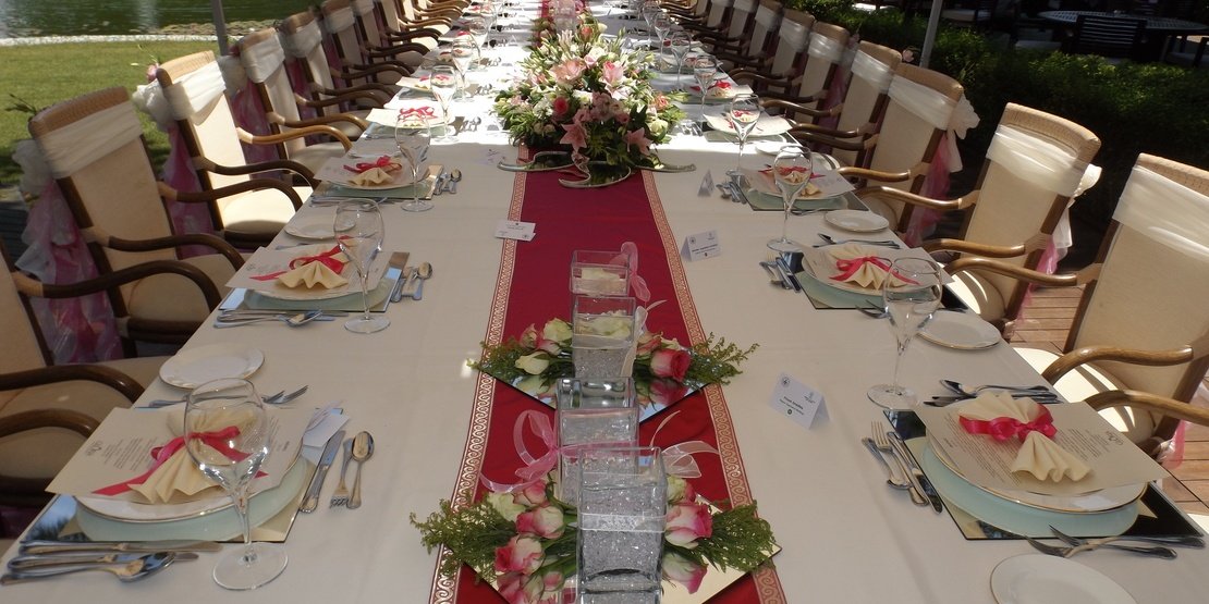 Организаторы свадеб могут предложить свадебные места в Анталии