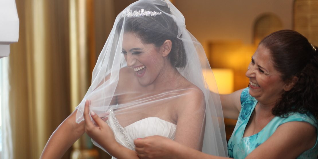 Свадебное платье очень важно для каждой невесты