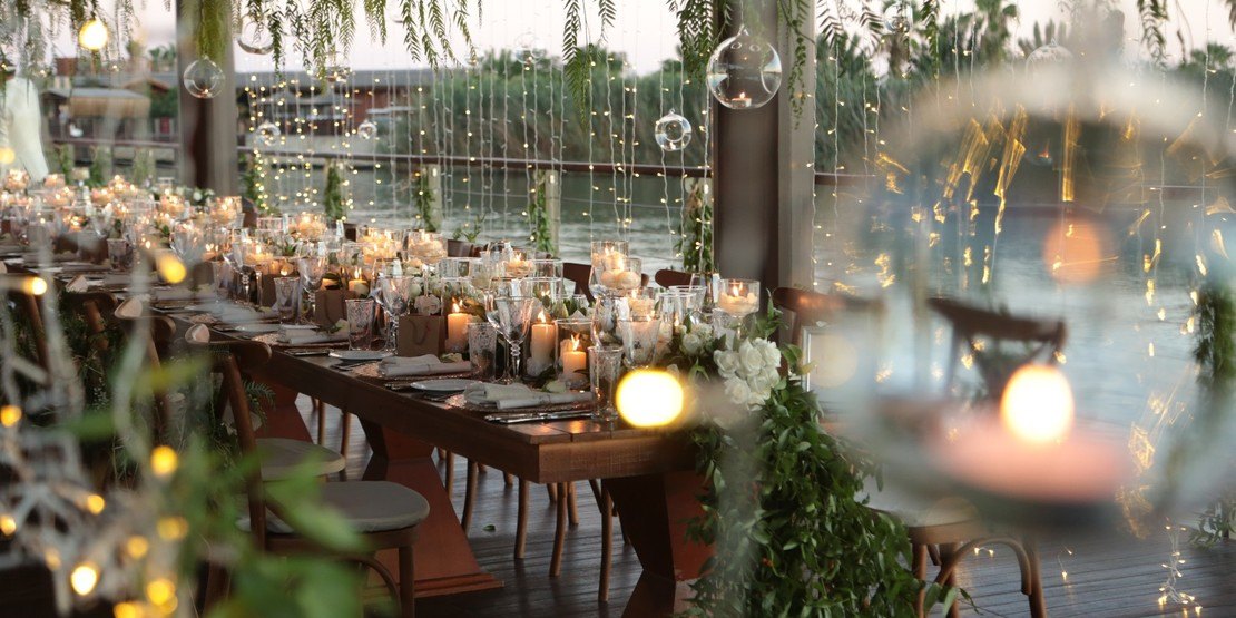 Богемные Свадебные Украшения в Отеле на Пляже