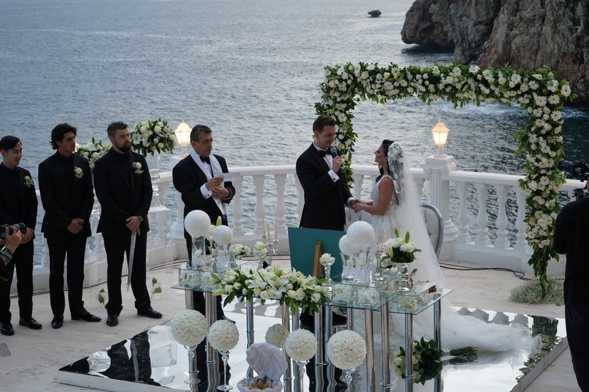 Роскошные Cвадьбы на пляже в Анталии