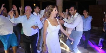 Платья для Вечеринки После Свадьбы на Пляже в Анталии