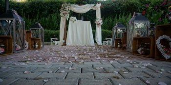 приняв решение о свадьбе в деревенском стиле, свяжитесь с нами