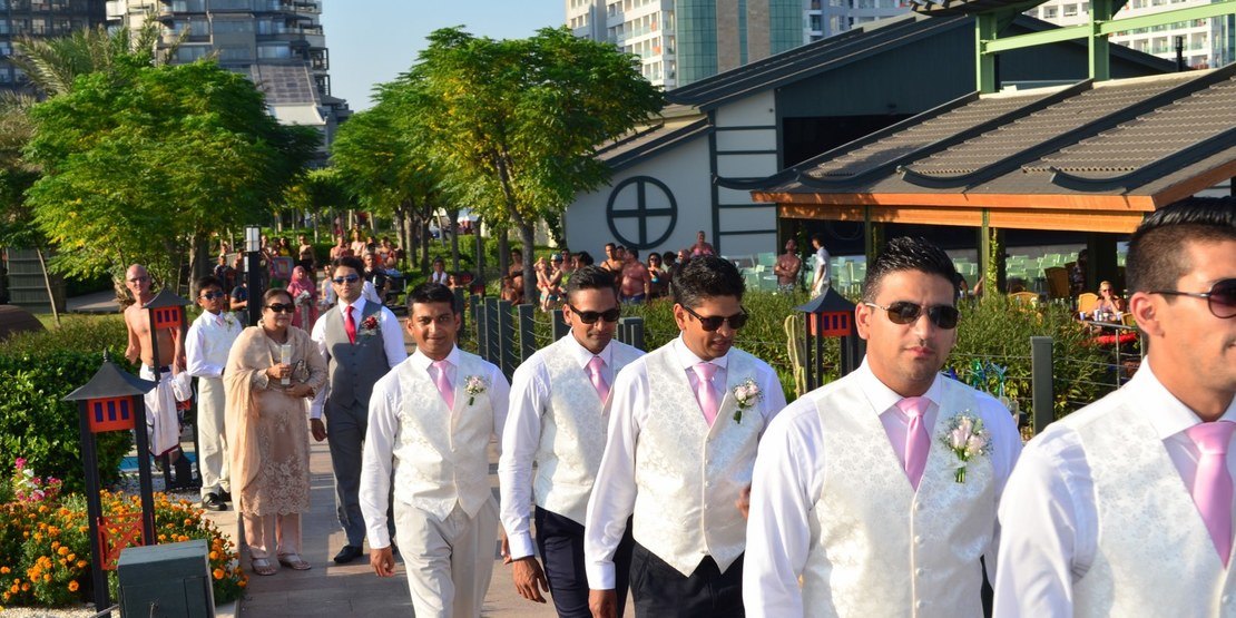 Для главной подруги невесты мы готовим особый свадебный букет