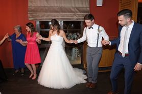 Свадебный парикмахер