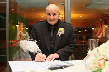 Символический брак