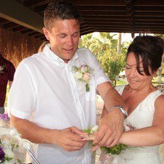 обручальное кольцо