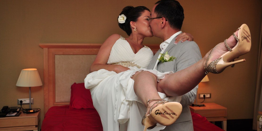 2021 Modetrend Brautschuhe müssen zu Ihrem Hochzeitskleid passen