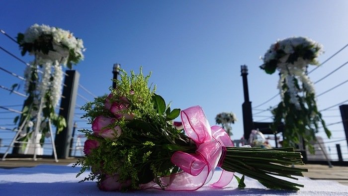 Brautstrauß mit frischen Blumen