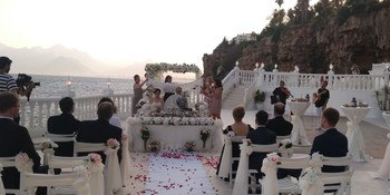 ...یک داماد همیشه می خواهد شریک زندگی او زیبا ترین عروس باشد