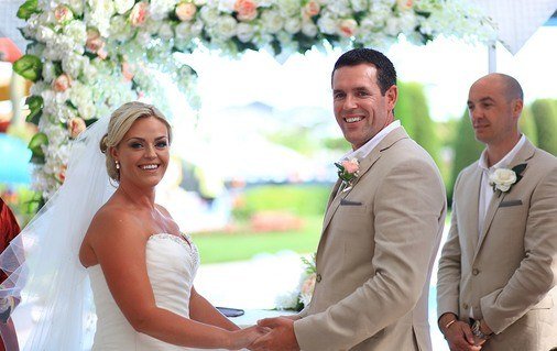 عقد رسمی در آنتالیا ترکیه