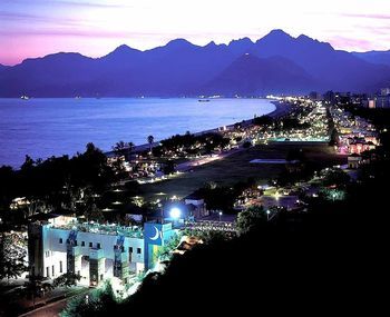 عروسی در آکواریوم آنتالیا